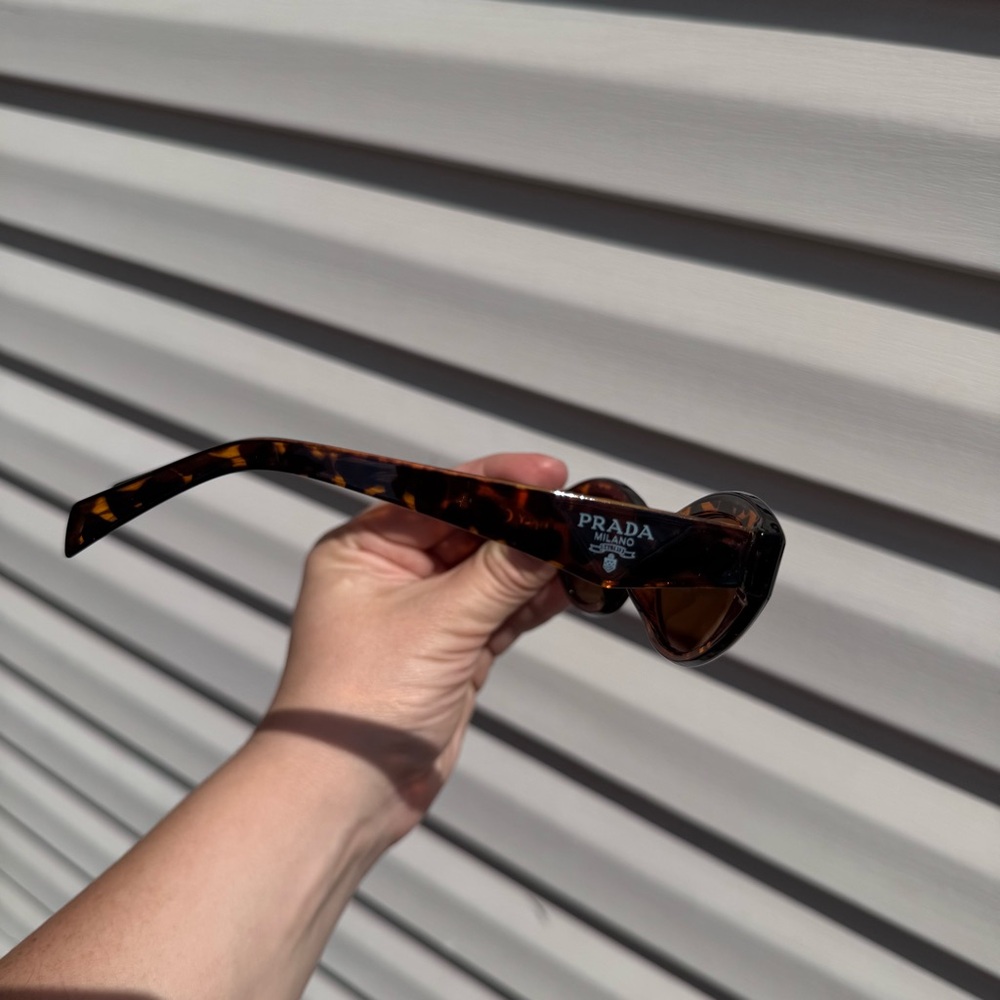 Prada Milano Tortoiseshell Oval Sunglasses Brown Lens | Italy | Set | PR 2678 - Picture 3 of 13